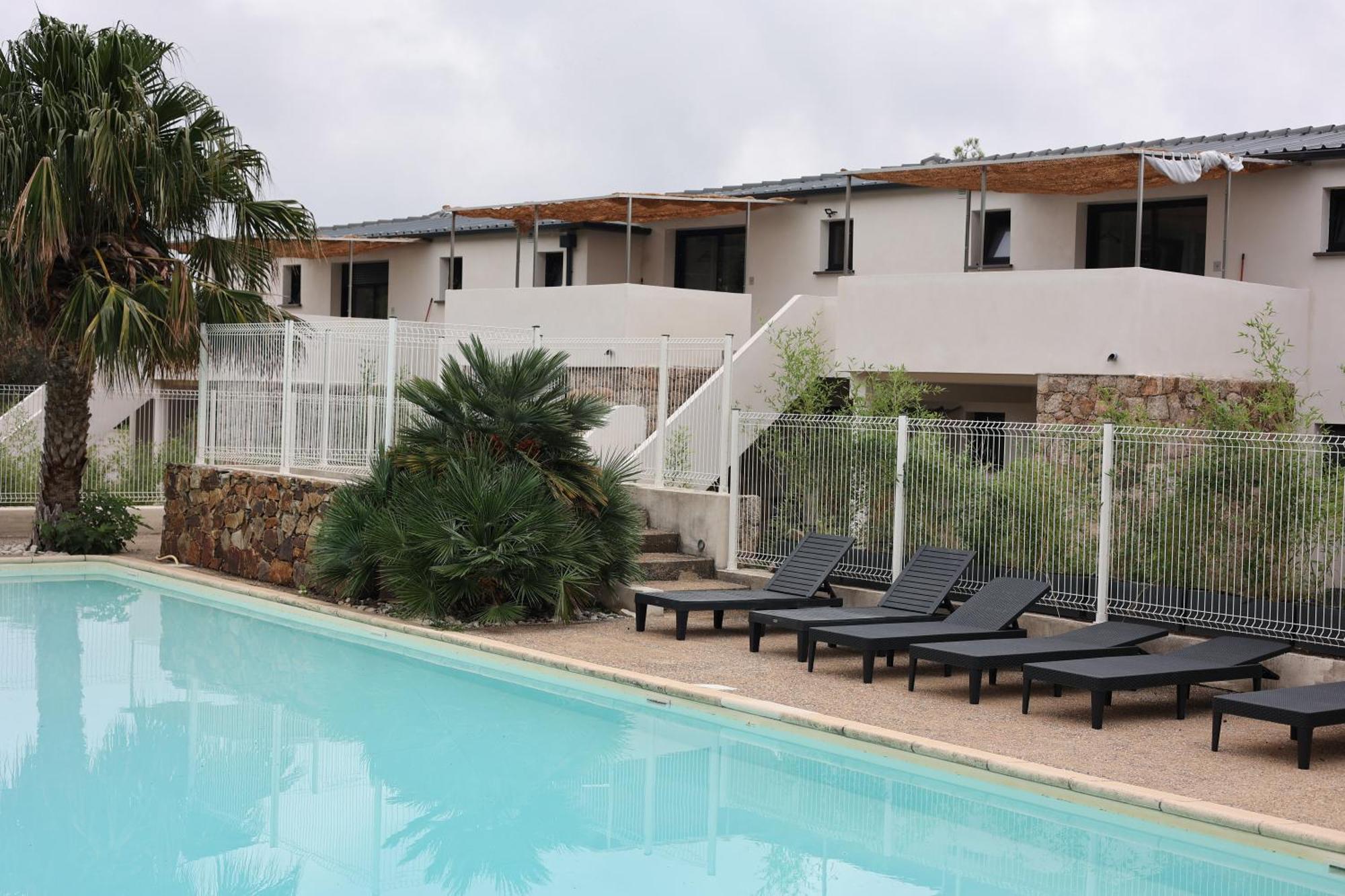 Marina Di Fautea Apartman Olmucciu Kültér fotó